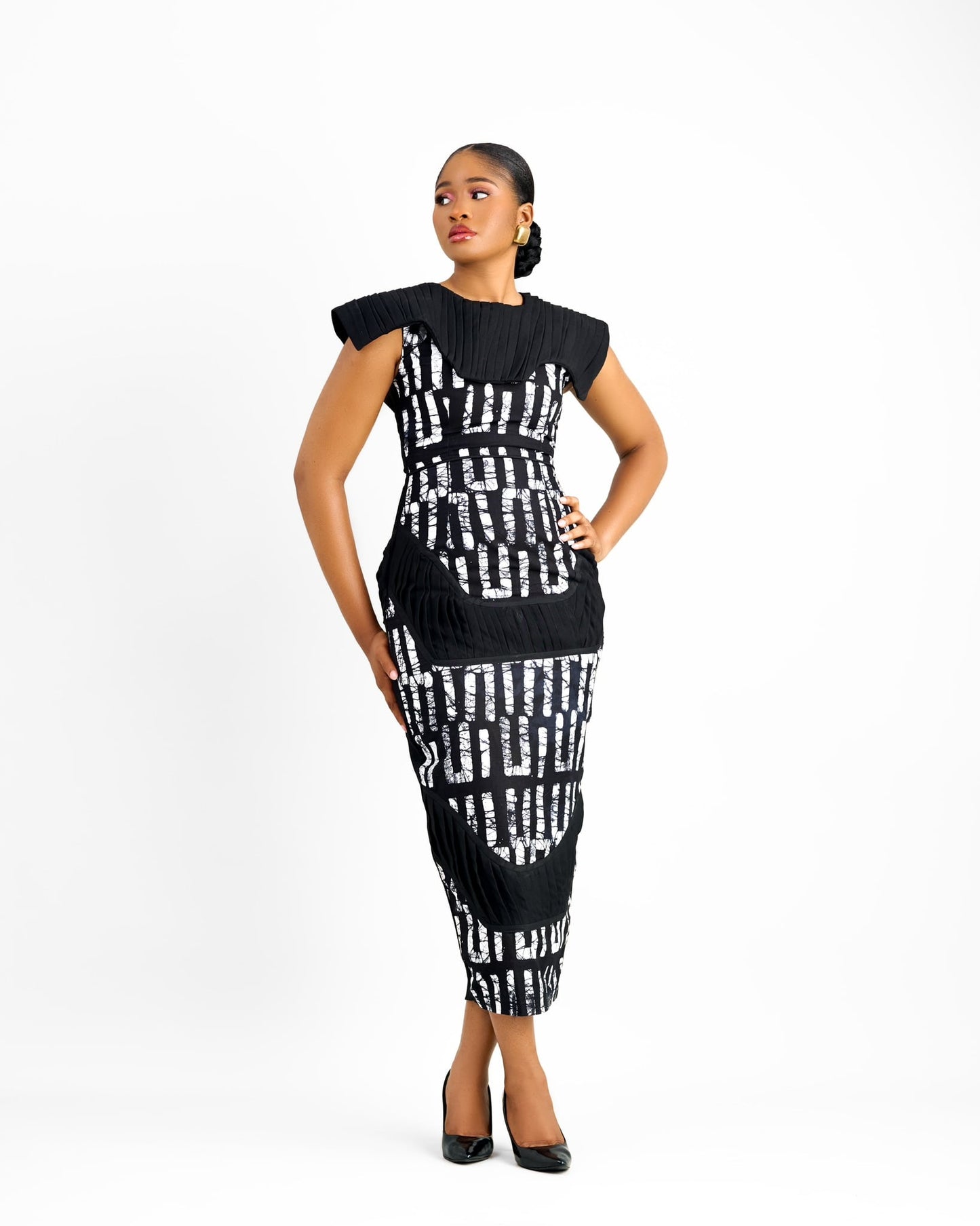 KWELUAKU ADIRE DRESS